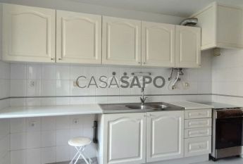 Apartamento T3 para alugar na Amadora