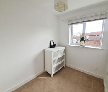 3 bedroom end of terrace house to rent - Photo 6