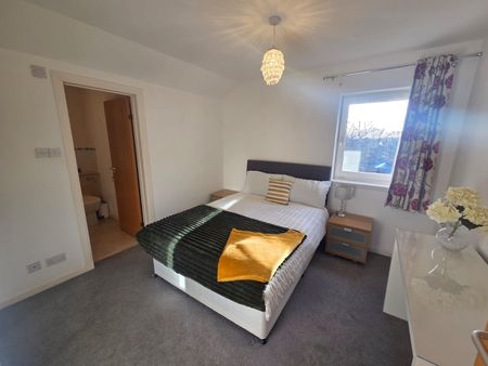 Shaw Crescent, Aberdeen - Photo 3