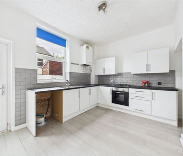 2 Bedroom - Photo 5