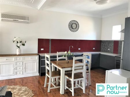148 Belmore Street, TAMWORTH NSW 2340 - Photo 2