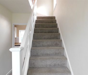 Springfield Place, Yeovil, Somerset, BA21 - Photo 4