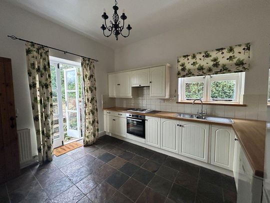 3 bedroom detached house to rent - Photo 1