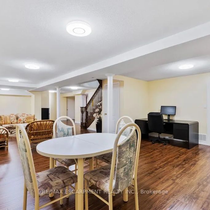 Detached Home For Lease | W9251835 - Photo 1