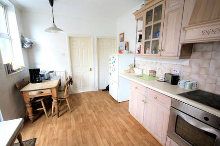 1 bedroom house of multiple occupation to rent - Photo 3