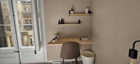 Carrer de Pau Claris, Barcelona, Catalonia 08037 - Photo 4