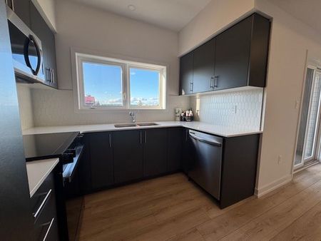 For Lease - 940 St David Street Unit# 68, Centre Wellington, Ontario - Photo 5