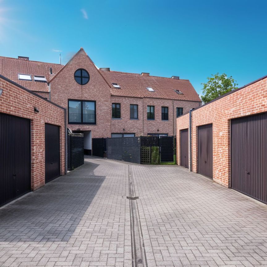 Instapklare woning met 4 slaapkamers en tuin - Photo 1