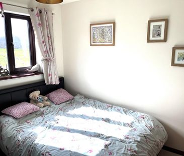 2 bedroom semi-detached house to rent - Photo 4
