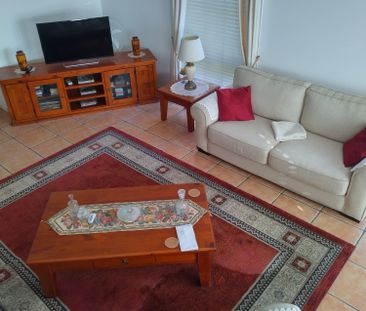 Broadbeach - Photo 1