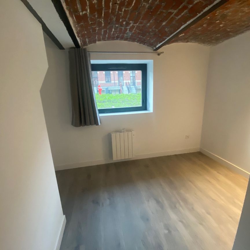 Location Appartement 4 pièces 66m² ST ANDRE LEZ LILLE 59350 - Photo 1