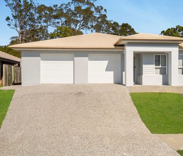 Charming Duplex in Park Ridge - Photo 4