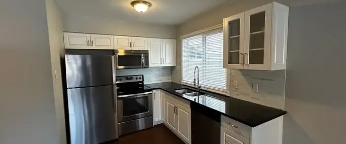 Massey House | 1711 13 Street SW, Calgary - Photo 1