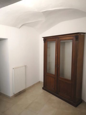 Innenhoflage - großzügige Altbauwohnung 88m2 - Altstadt Linz - Foto 2