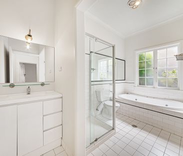 50 Murdoch Street, Cremorne NSW 2090 - House For Rent | Domain - Photo 6