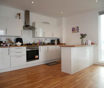 2 bedroom flat to rent - Photo 5