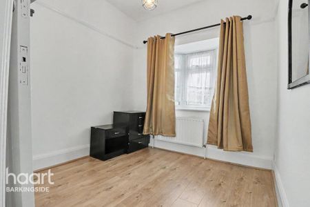 3 bedroom terraced house to rent - Photo 4