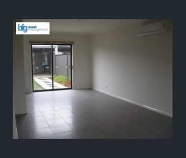 22 Folger Road, Craigieburn, Vic 3064 - Photo 3