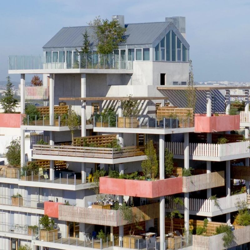Un penthouse unique avec toit-terrasse et vue à 360° - Photo 1