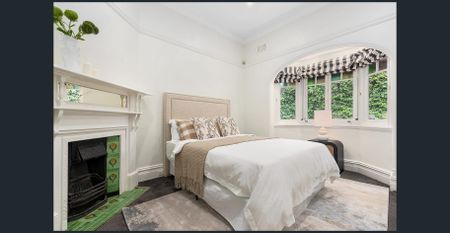 Charming Federation-Style Family Home in a great Location - Photo 5