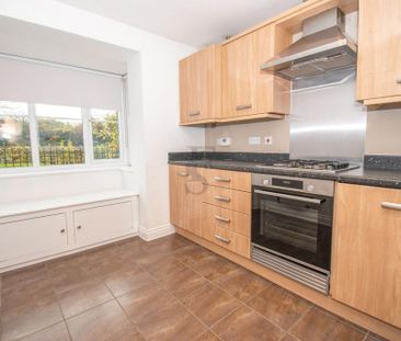 4 bedroom townhouse to rent - Photo 6