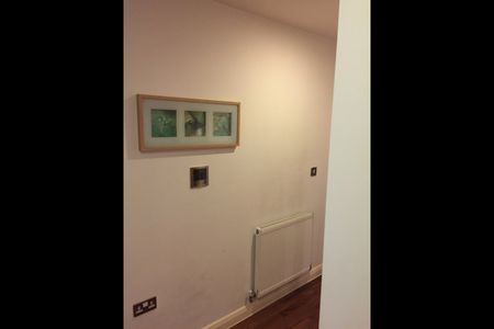 1 Bed Flat, Stanley Road, SW19 - Photo 2