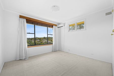 118 Deepwater Road, Castle Cove NSW 2069 - House For Rent | Domain - Photo 2