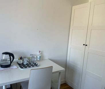 Room in a Shared Flat, Orphan Street, L7 - Photo 5
