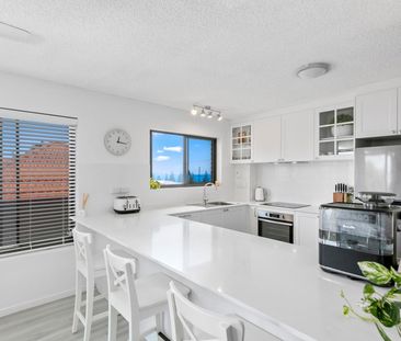 Stylish 2 Bedroom Unit in Kings Beach - Photo 1