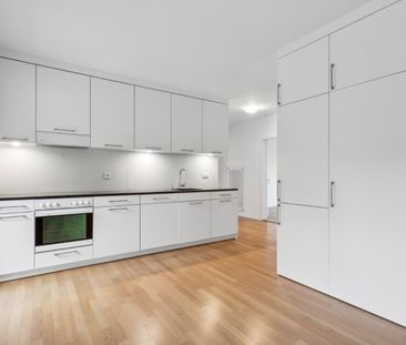 3.5 Zimmer, 85 m², 1. Stock - Foto 4