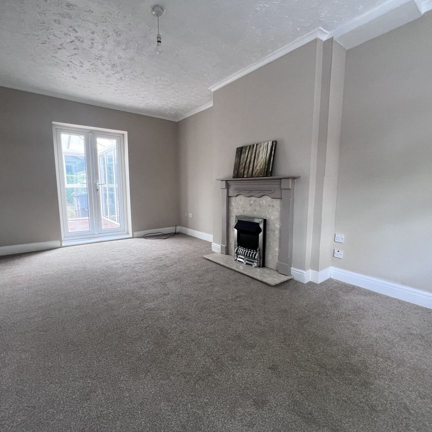 Church Street - Photo 1