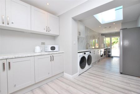 1 bedroom house of multiple occupation to rent - Photo 3