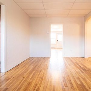Immeuble - 221-233 King Est, Sherbrooke Spacieux 5 ½ – Cégep De Sherbrooke - Photo 3