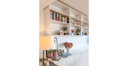 Skyline views and effortless St Kilda living with secure parking and private balcony - $950/week fully furnished inc bills and Wifi - Photo 4