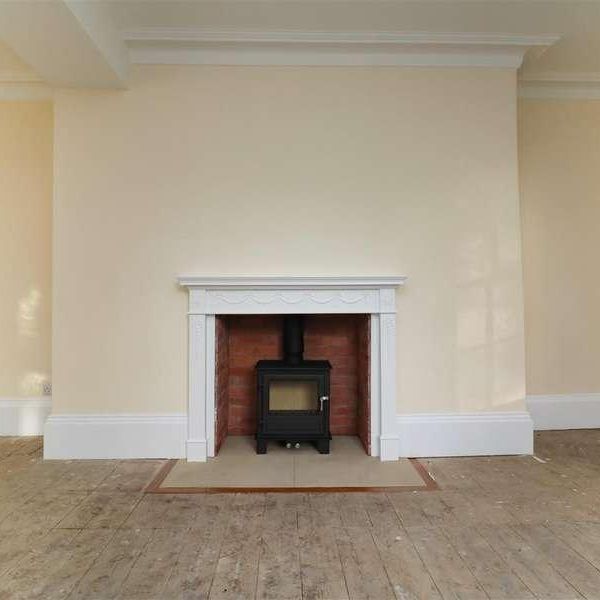 Cortworth Lane, Wentworth, Rotherham, S62 - Photo 1