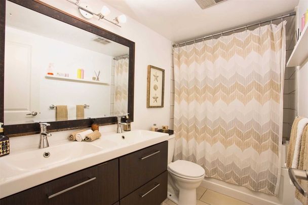 For Lease - 716 The West Mall N/A Unit# 906 (Room), Toronto, Ontario - Photo 1