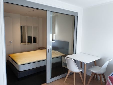 Best in the building - Photo 2