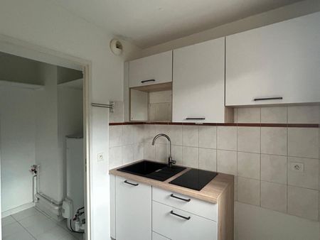 Location Appartement 2 pièces 45m² ALBI 81000 - Photo 4