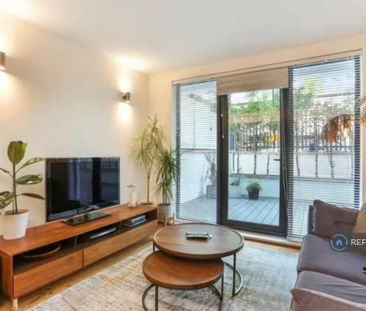 2 bedroom flat to rent - Photo 1