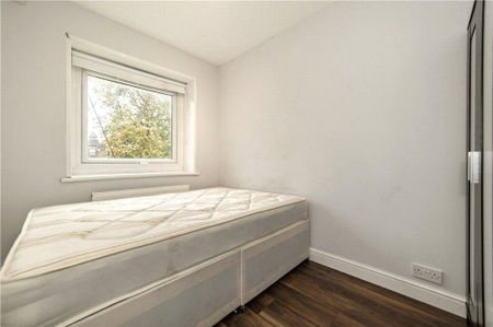 4 bedroom apartment to rent - Photo 5