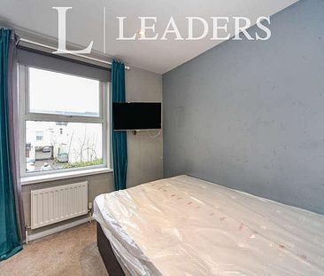 Liverpool Road - Town Center Room, LU1 - Photo 6