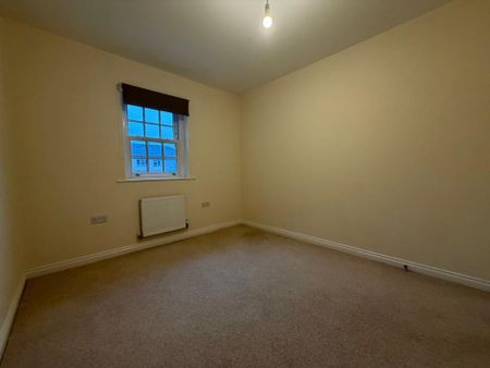 3 bedroom detached house to rent - Photo 4