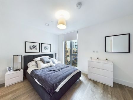 Epsom House, 2 Fairfield Avenue, Staines-upon-Thames,TW18 - Photo 5