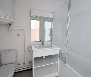 Location appartement 1 pièce - 18m² à Saint-etienne (42100) - Photo 2