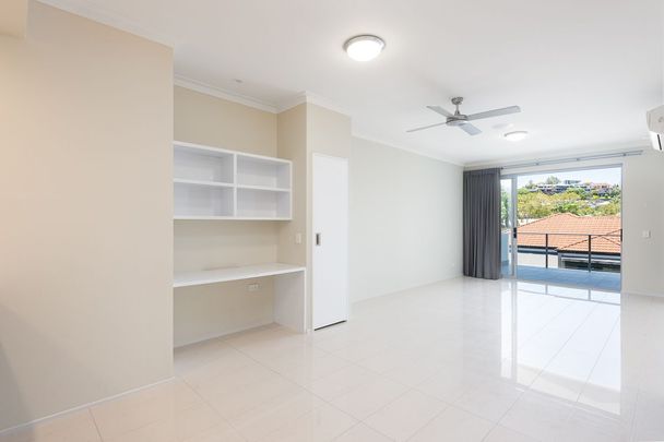 204/441 Hawthorne Rd, Bulimba QLD 4171 - Apartment For Rent | Domain - Photo 1