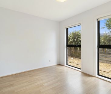 Modern Living - Photo 5