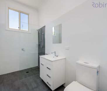 Inviting home in the heart of Maryville - Photo 2