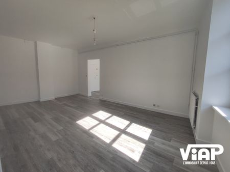 T3 REFAIT A NEUF QUARTIER CATHEDRALE - Photo 4