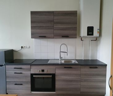 Location Appartement 1 pièce 25m² CONDE SUR L ESCAUT 59163 - Photo 4