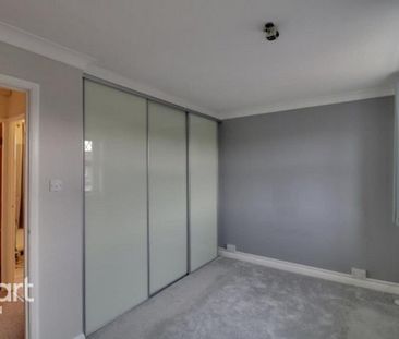 2 bedroom semi-detached house to rent - Photo 4